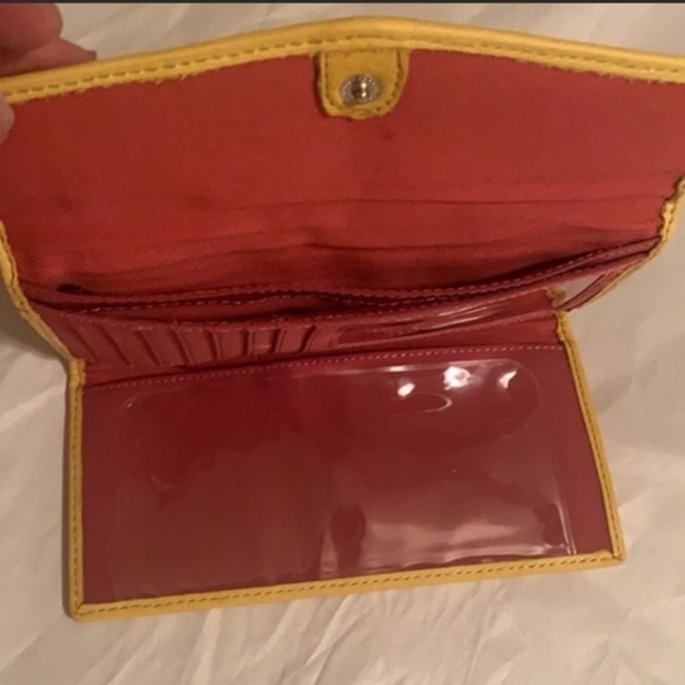 𝅺Fossil multicolor geometric pattern wallet - Picture 9 of 9